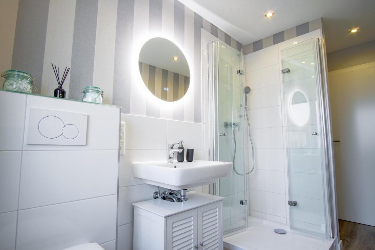 Homefy Come-Together Apartment - Balkon - Aufzug - Free Parking - Smart Tvs 에센 외부 사진